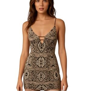 Alice And Olivia Tayla Metallic Brocade, Mini Dress. Size 8, cocktail, LIKE NEW